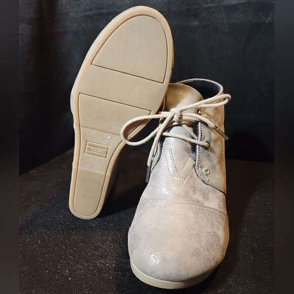 Tom's metallic booties women's 10 - Picture 8 of 9